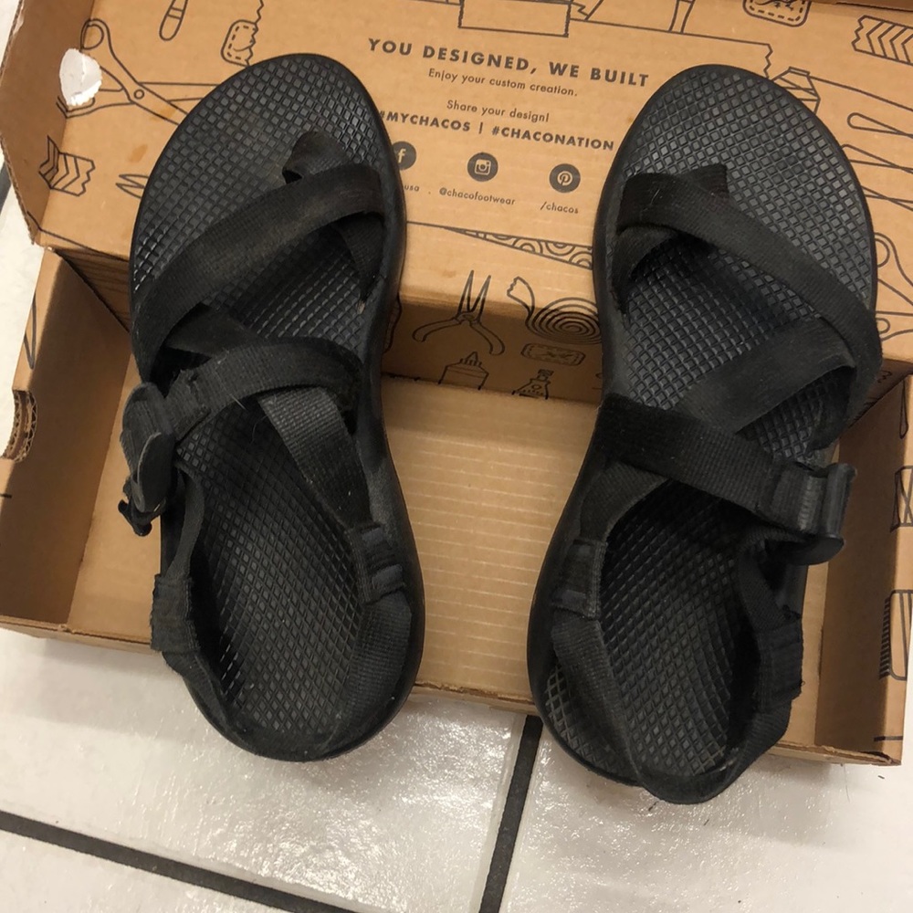 Chacos, Women’s 8